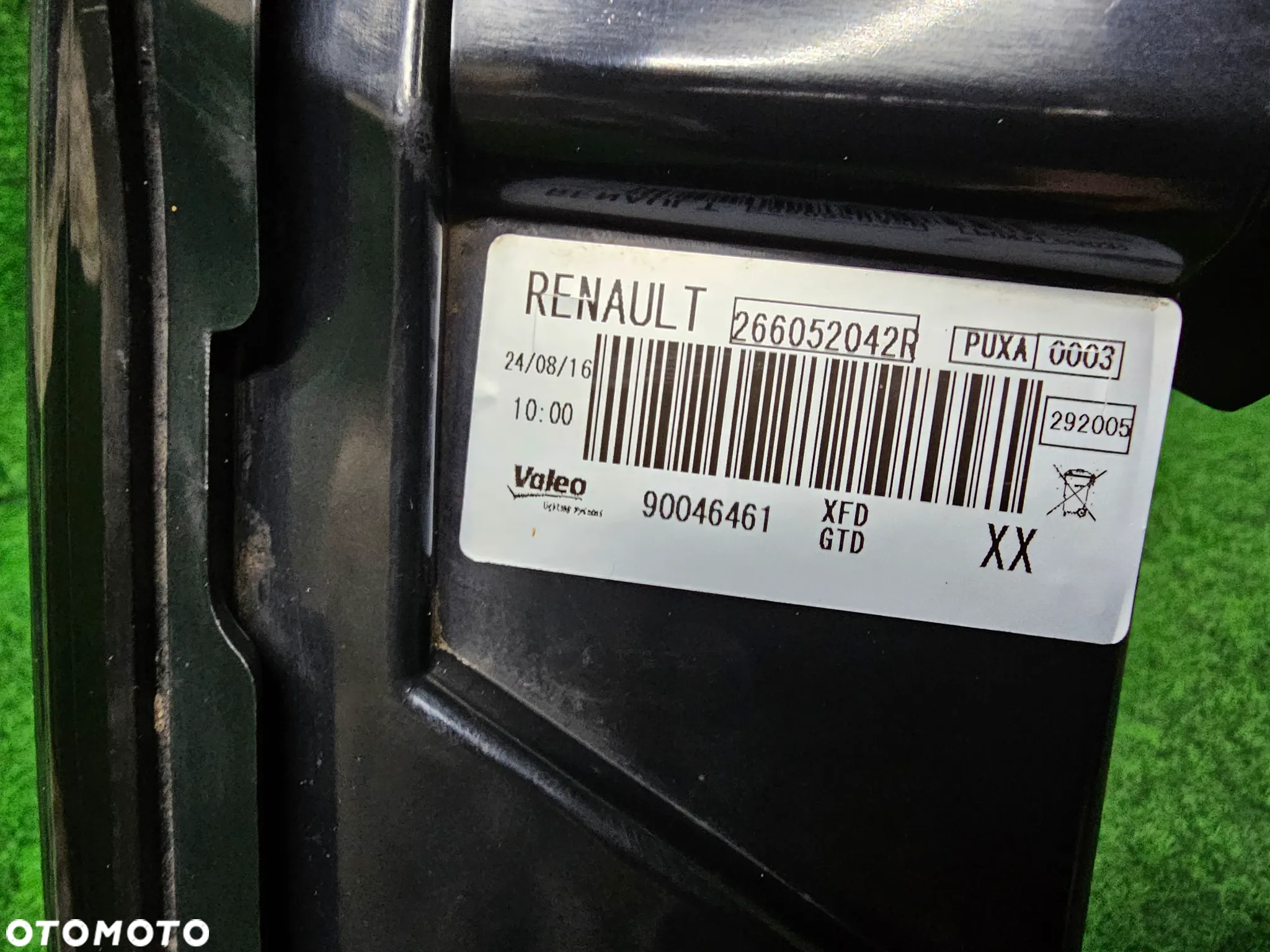 RENAULT TALISMAN ----> HALOGEN LEWY PRZÓD DRL // LED - 10