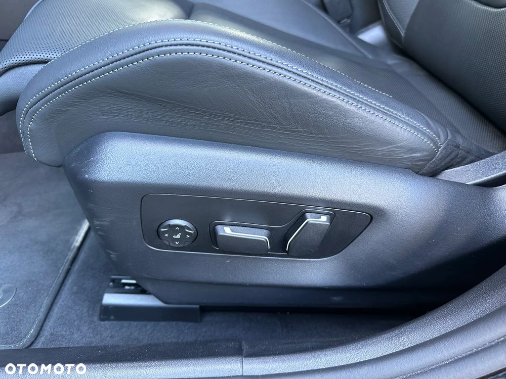 BMW M5 PHEV - 11