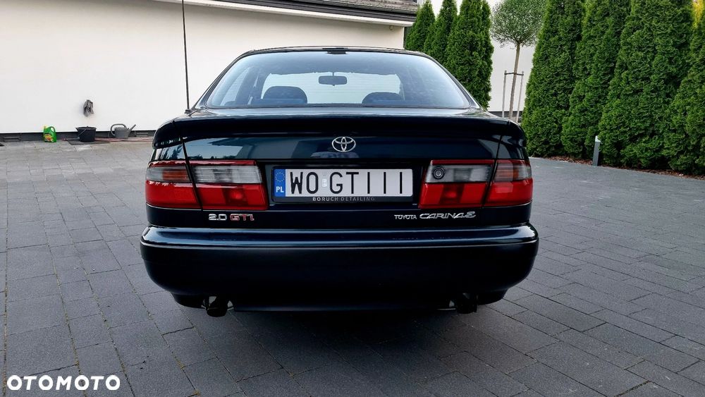 Toyota Carina - 32