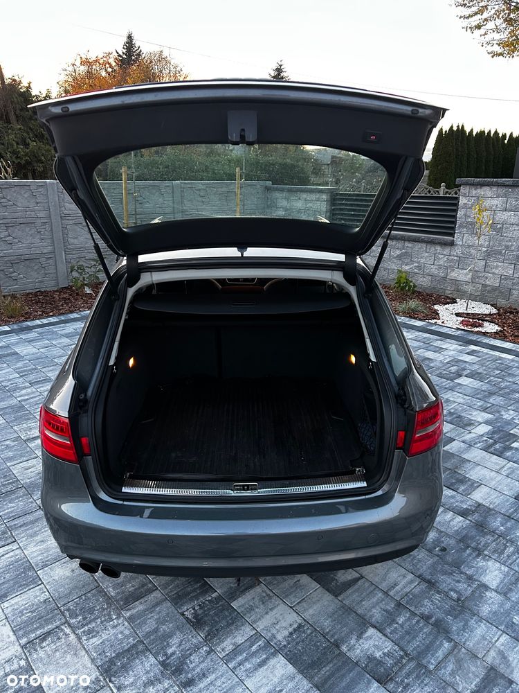 Audi A4 Avant - 8