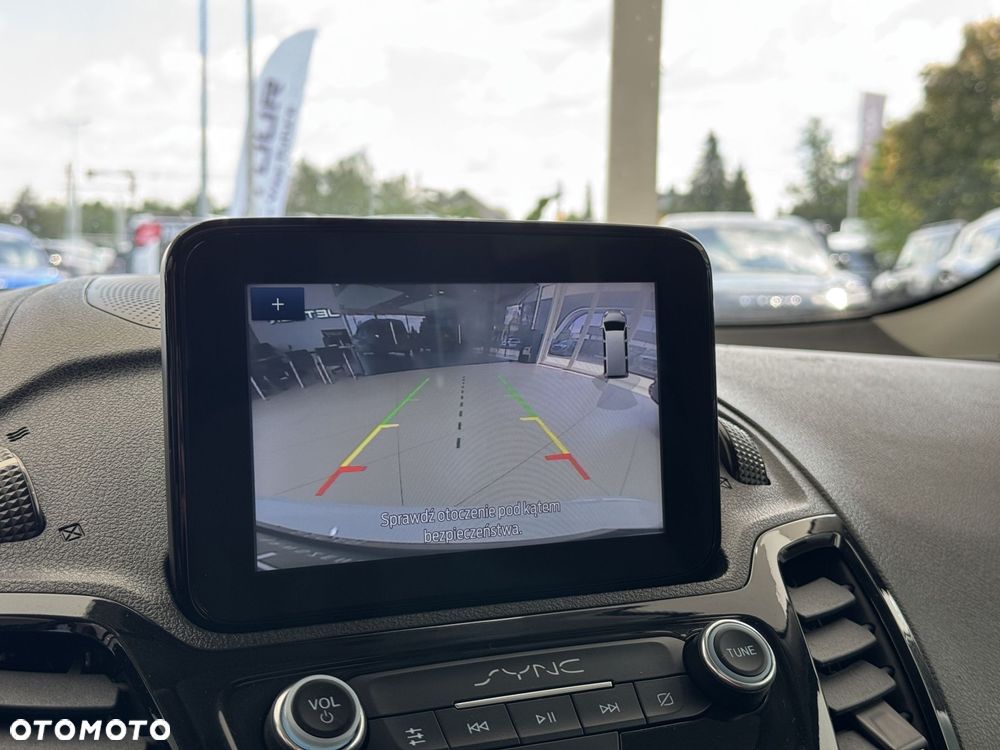 Ford Tourneo Connect 1.5 EcoBlue Titanium - 38