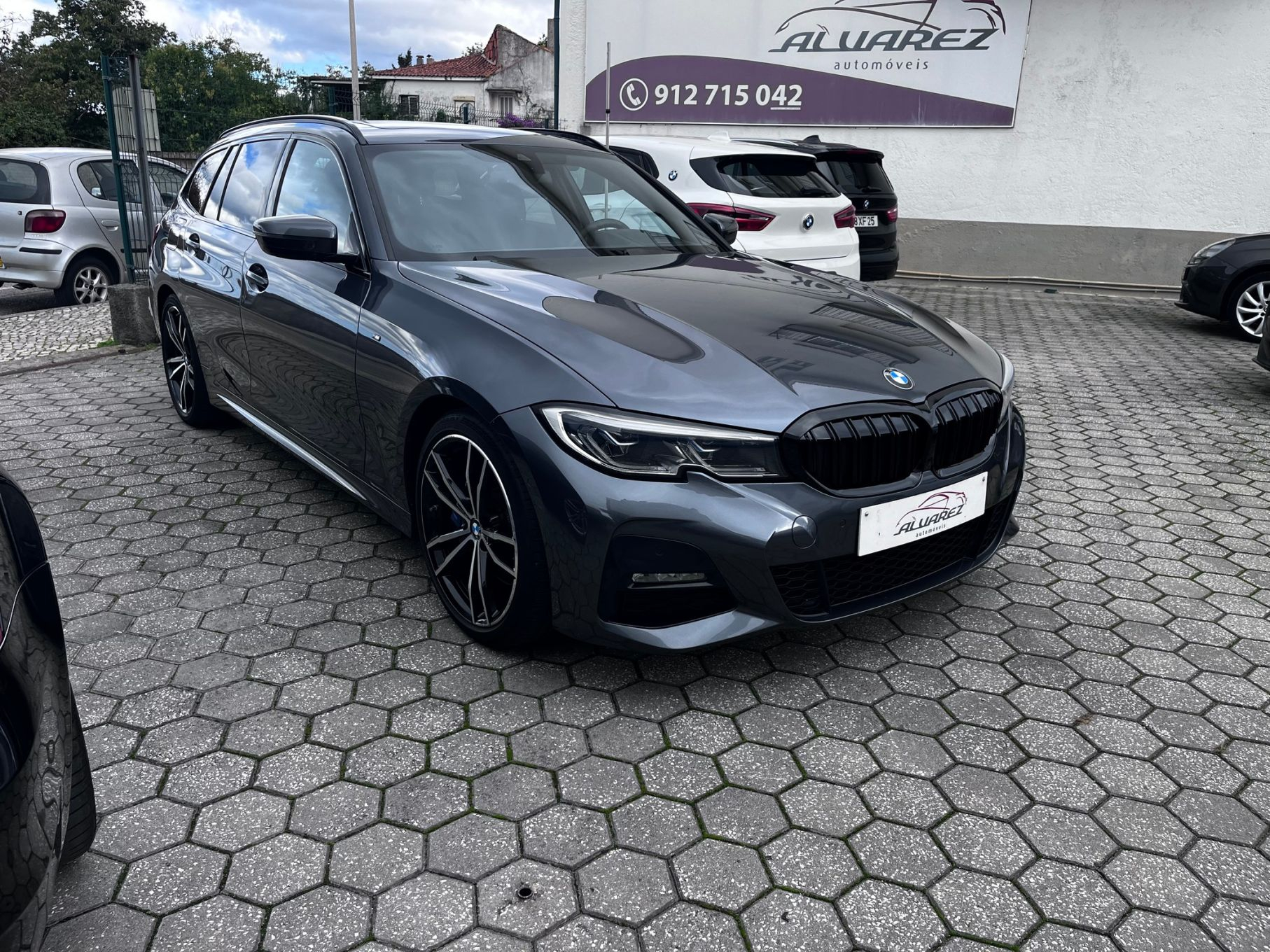 BMW 320 d Touring Pack M Auto - 2