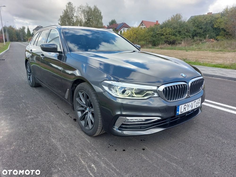 BMW Seria 5 520d Touring Luxury Line - 4