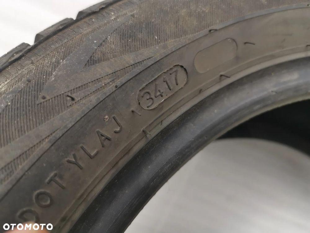 225/50 R17 Opony zimowe Bridgestone Blizzak LM-32 2016r 5.5mm - 6