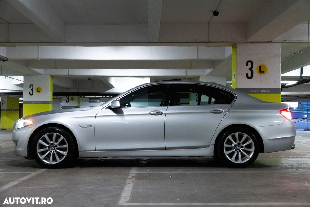BMW Seria 5 520d - 26