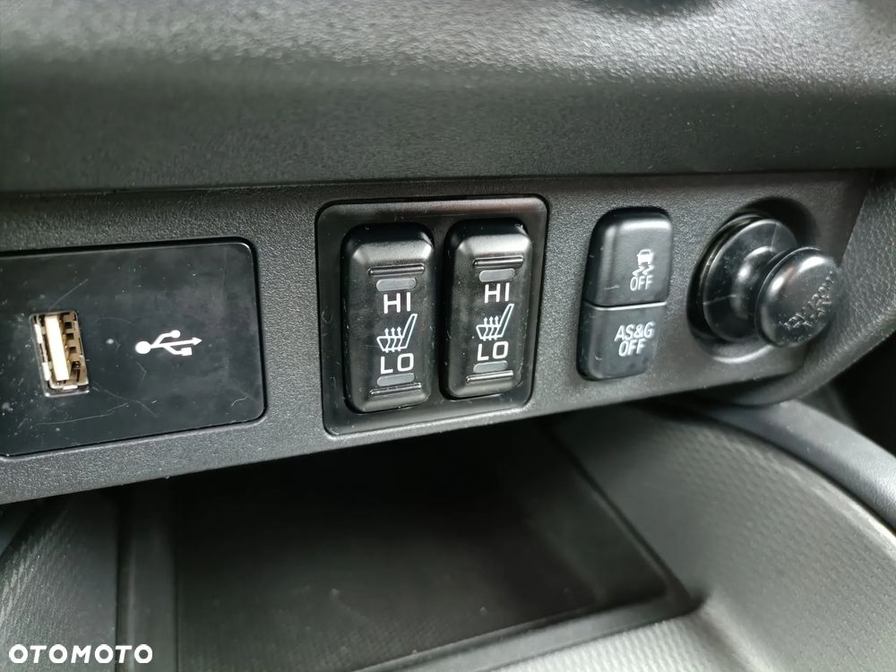 Mitsubishi ASX - 19
