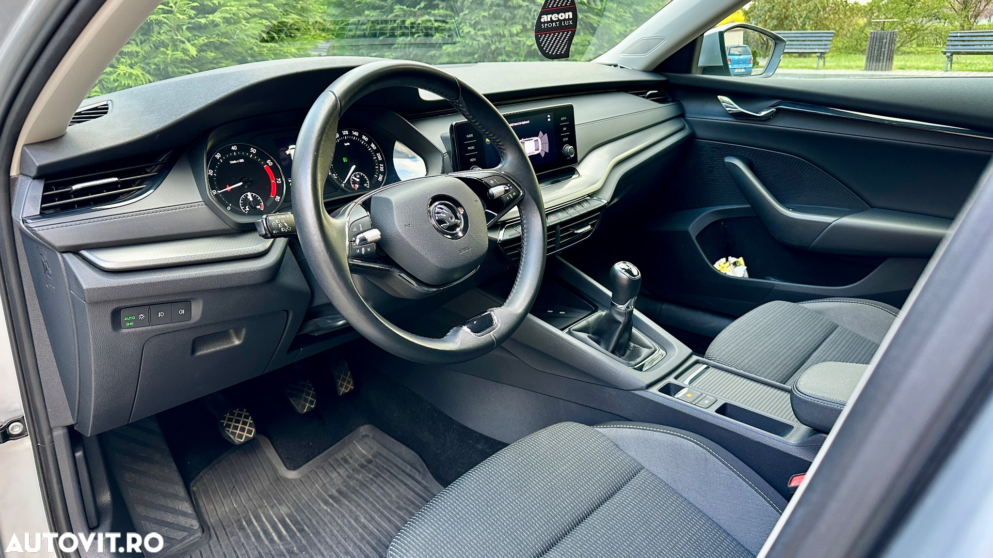 Skoda Octavia 1.0 TSI Style - 8