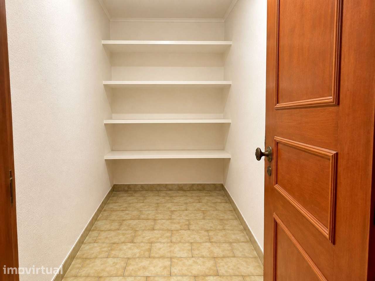Apartamento T2 à venda em Sintra - Grande imagem: 2/9