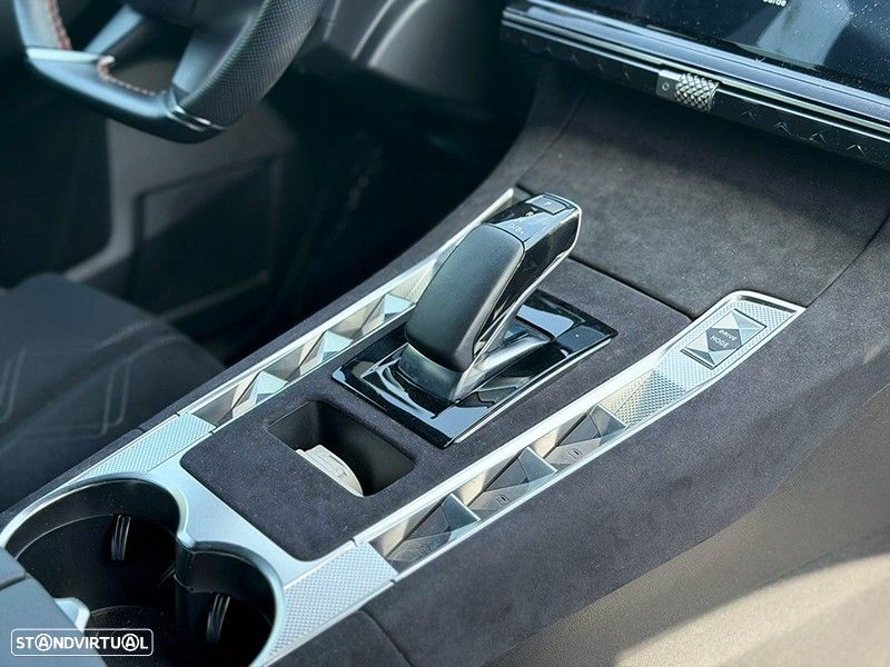 DS DS7 E-Tense Performance Line EAT8 - 18