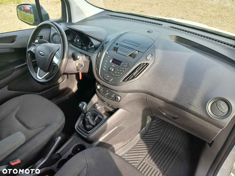 Ford Transit Courier Trend - 12