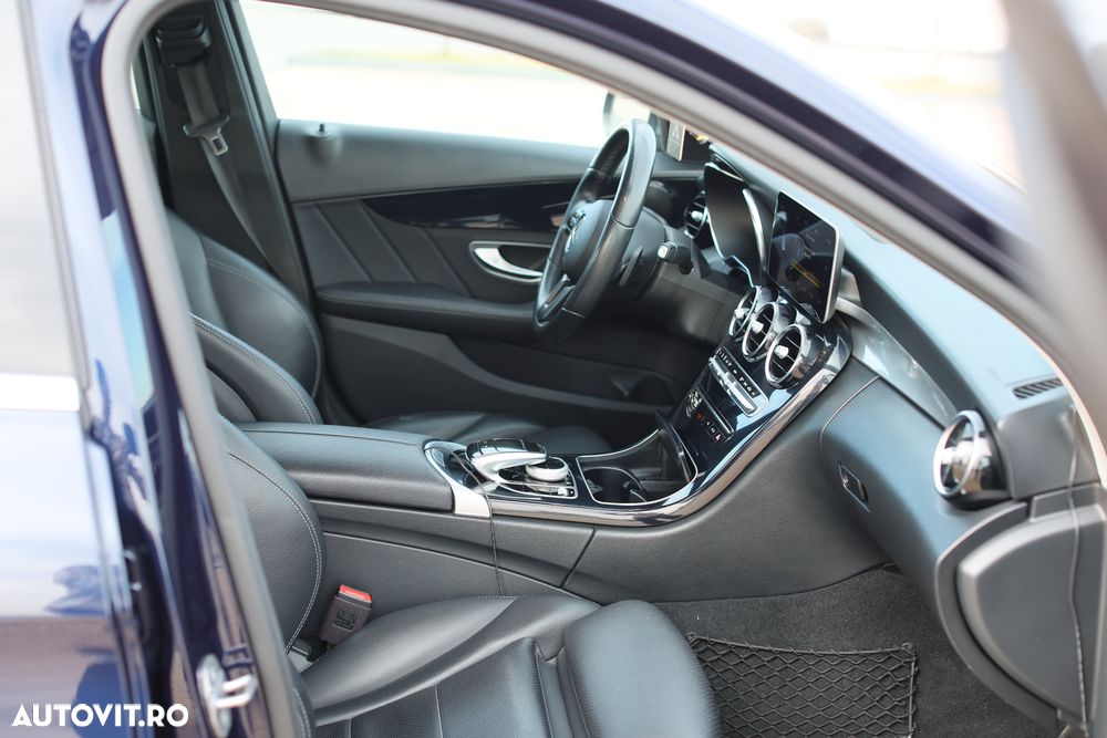 Mercedes-Benz C 220 d 9G-TRONIC Avantgarde - 9