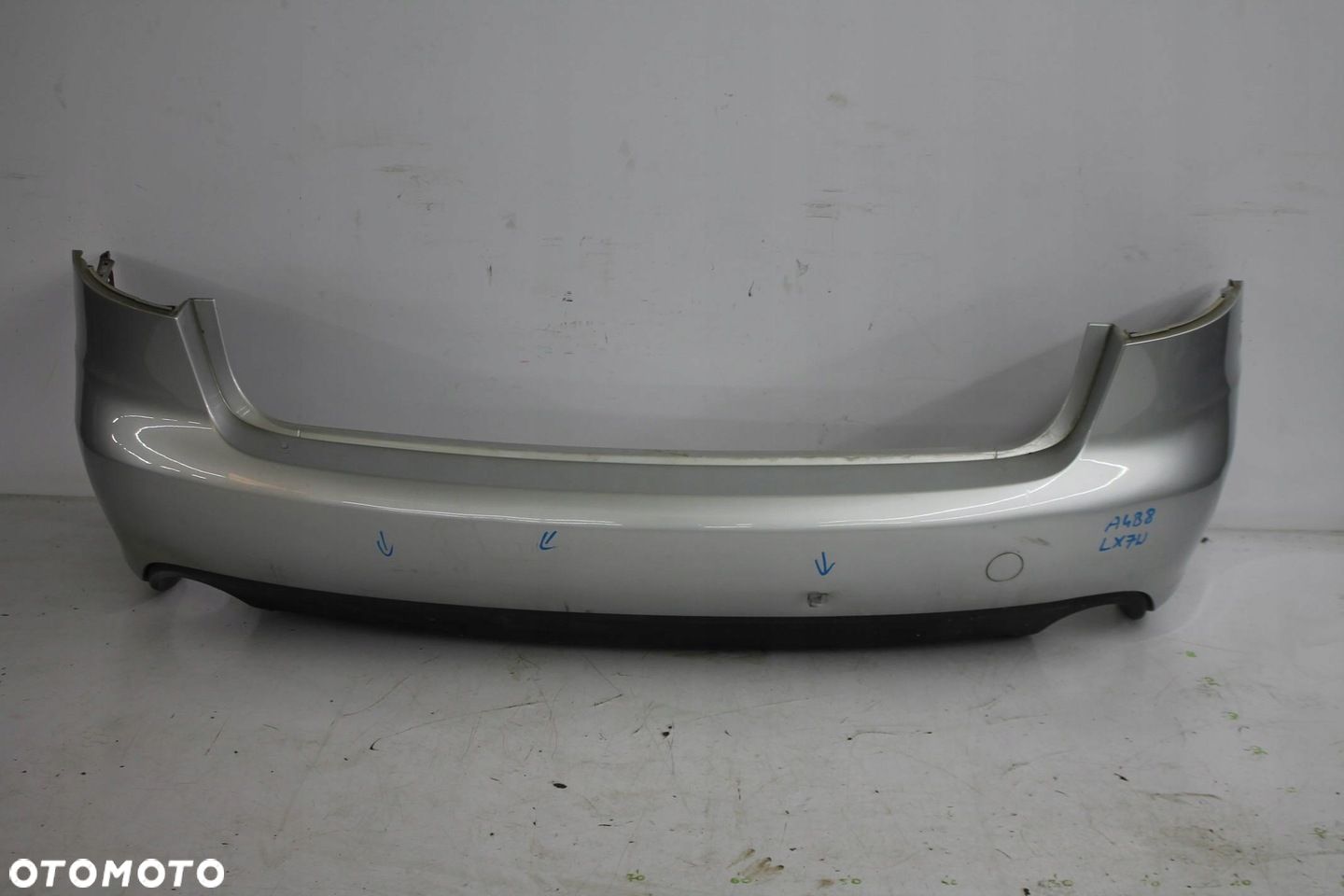 ZDERZAK TYŁ TYLNY AUDI A4 B8 KOMBI KOL. LX7W - 1