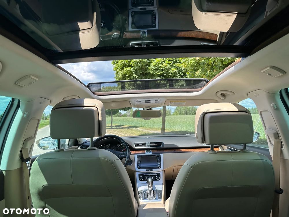 Volkswagen Passat 2.0 TDI DSG BlueMotion Technology Highline - 18