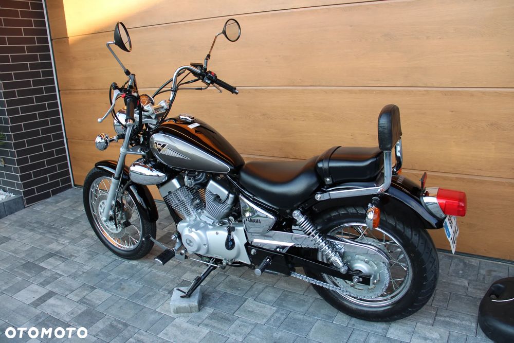 Yamaha XV - 9