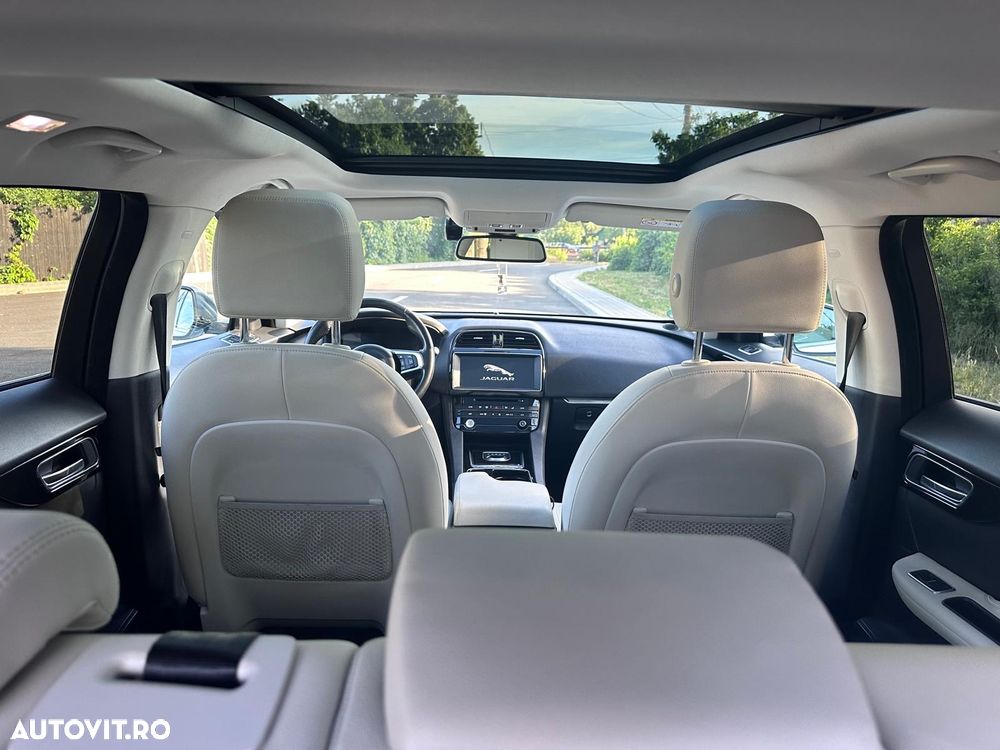 Jaguar F-Pace 25d AWD Prestige - 4