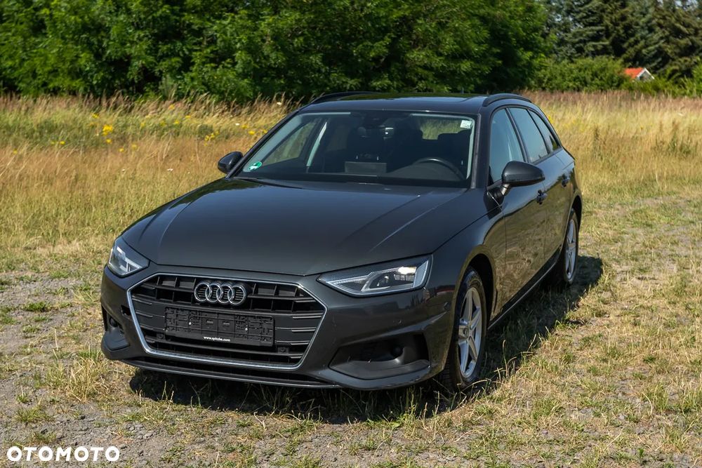Audi A4 Avant 35 TDI S tronic - 2
