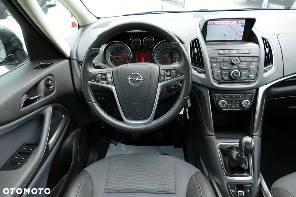 Opel Zafira - 29