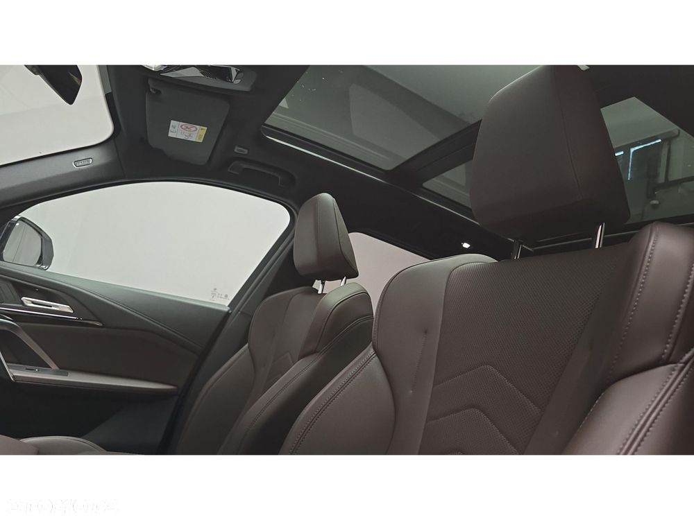 BMW X1 - 18