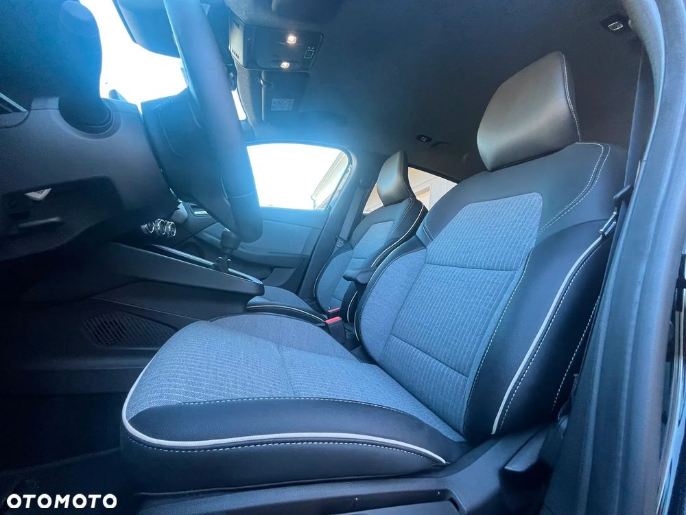 Renault Clio - 19