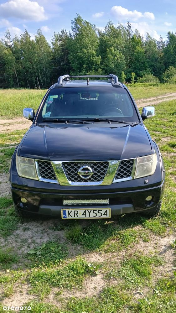 Nissan Navara 2.5 D Platinum - 3