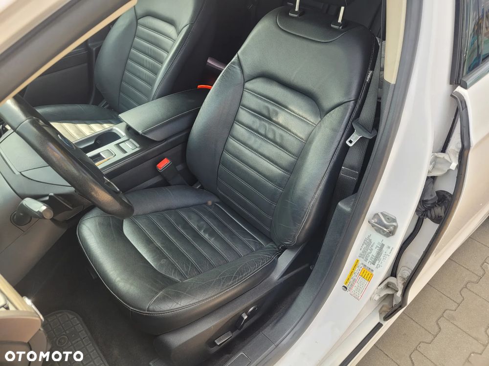 Ford Mondeo - 10