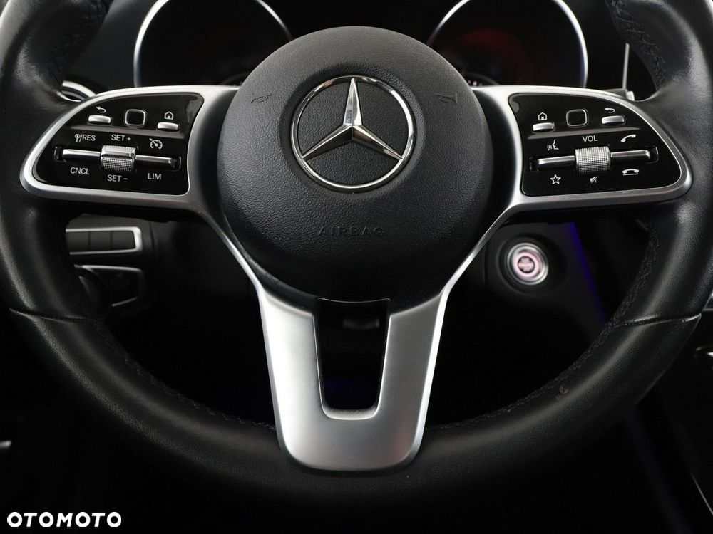 Mercedes-Benz Klasa C 300 9G-TRONIC Avantgarde - 22