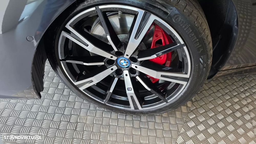 BMW i5 eDrive40 Pack Desportivo M Pro - 33