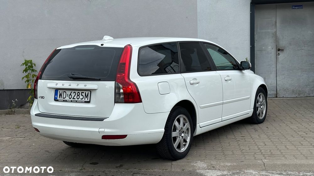 Volvo V50 2.0D DPF Momentum - 11