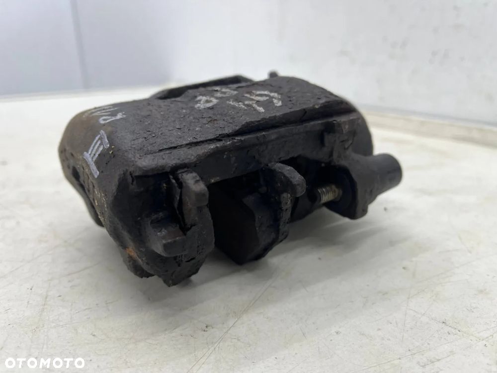 Zacisk hamulcowy VW Golf IV V VI Polo III IV Audi A3 8l 8p Leon I II Ibiza III IV Fabia I II III Octavia I II Caddy III 97-12r. prawy przedni jarzmo - 12