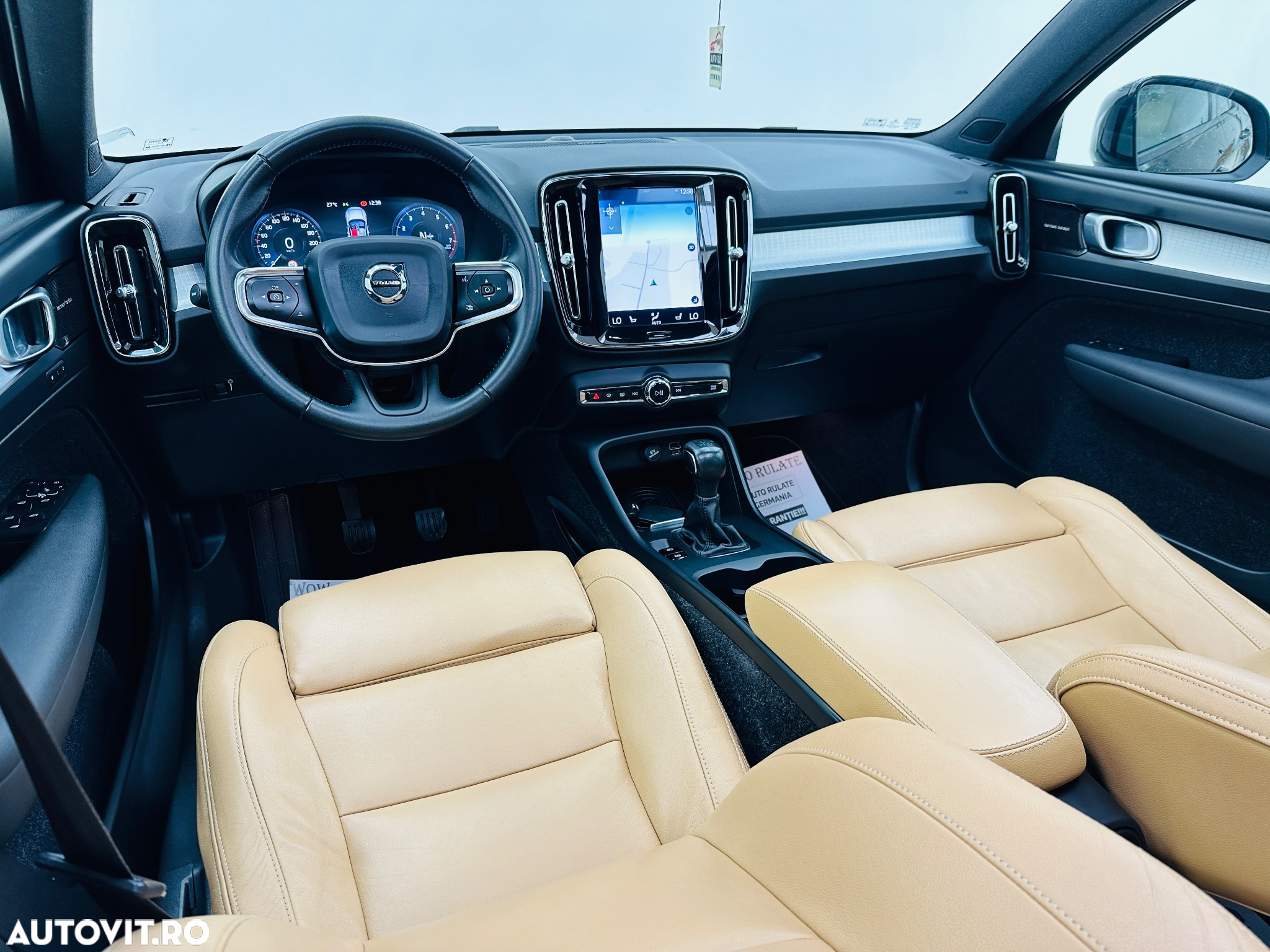 Volvo XC 40 - 15