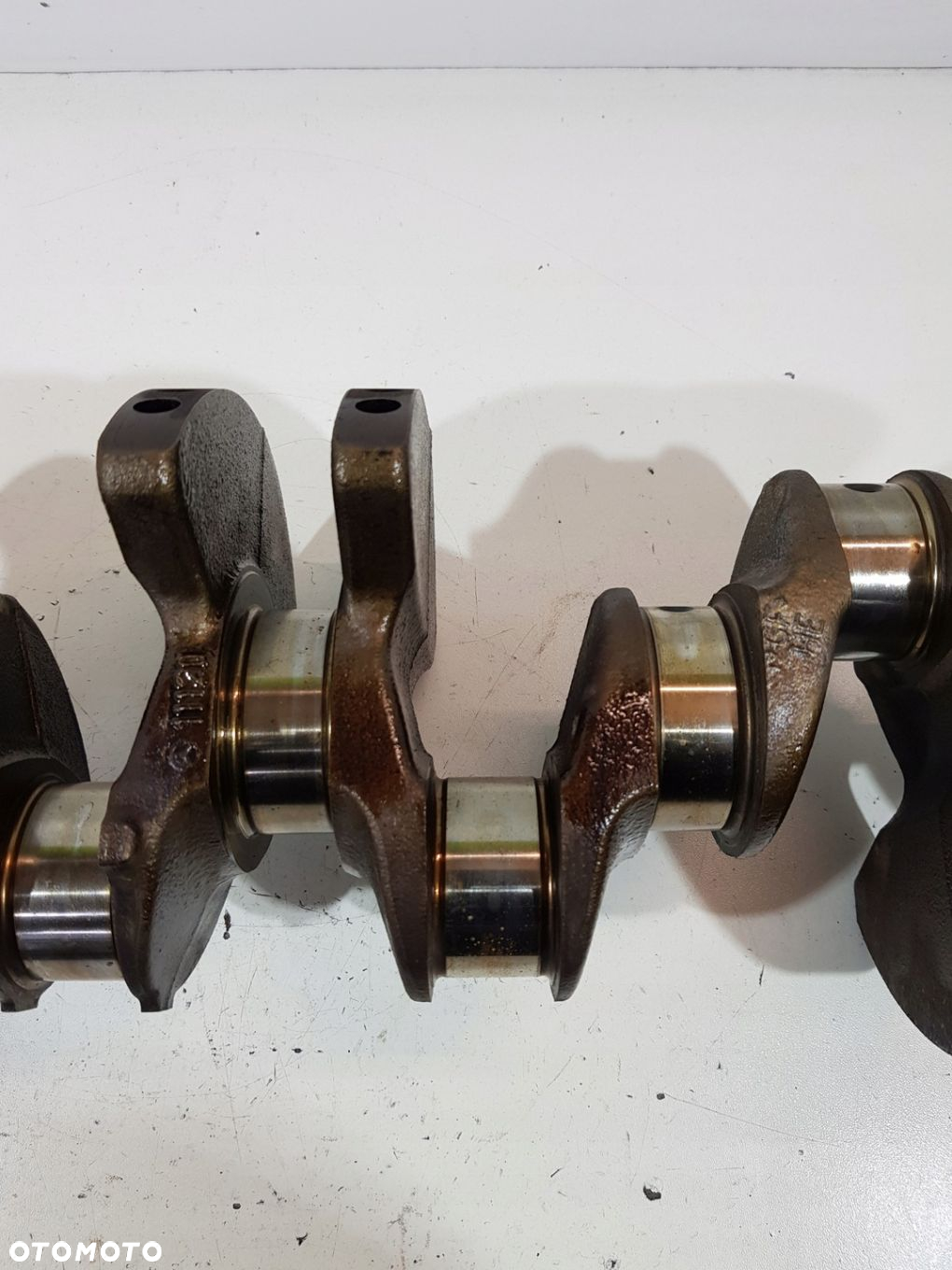 WAŁ KORBOWY W208 W202 R170 2.0 KOMPRESOR 111944 - 9