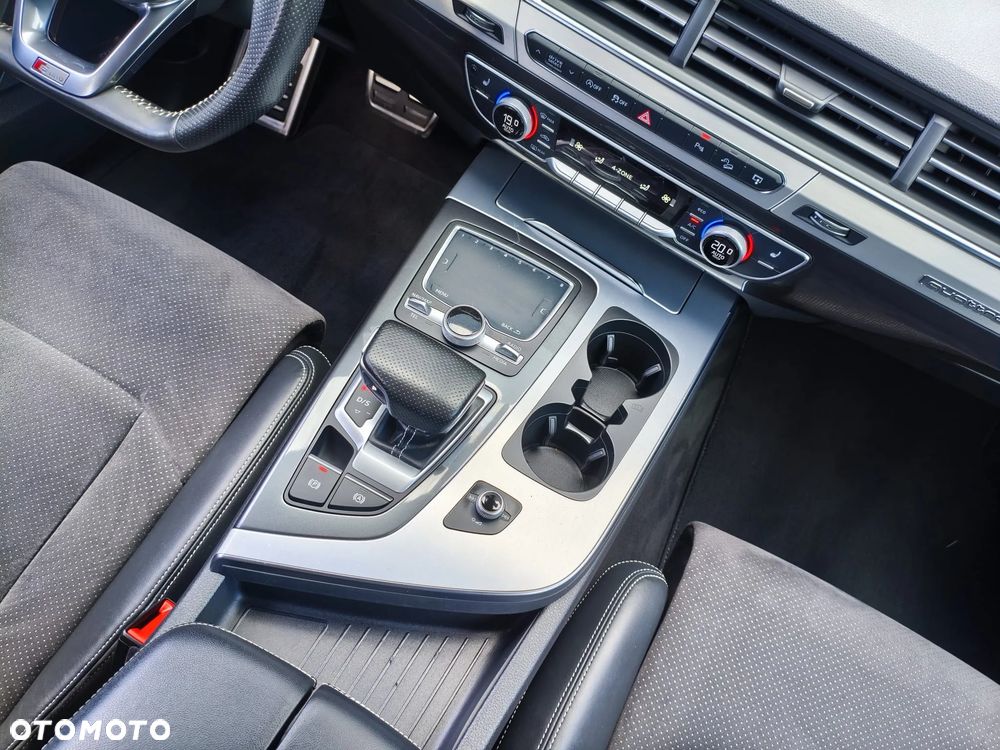 Audi Q7 - 20