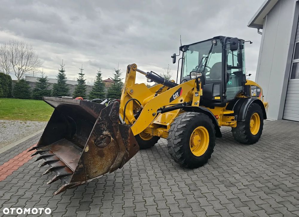 Caterpillar 908 H2 - 1