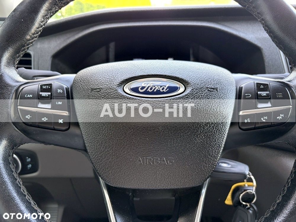 Ford Transit - 28