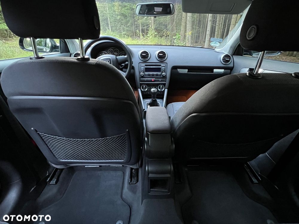Audi A3 Sportback 1.9 TDI DPF Attraction - 26