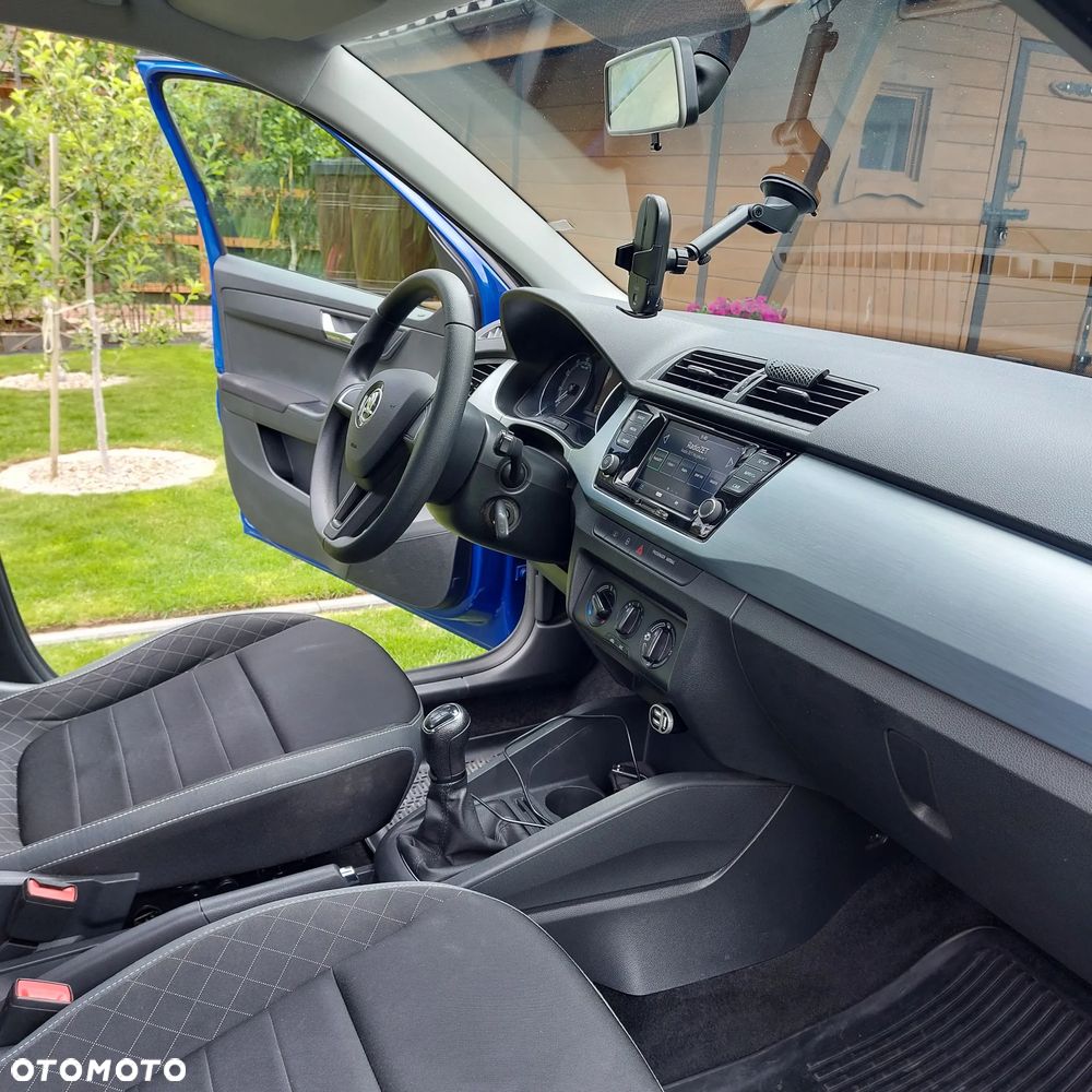 Skoda Fabia 1.0 Ambition - 11
