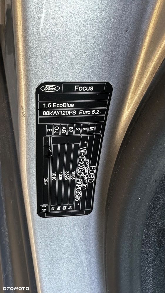 Ford Focus 1.5 TDCi Trend Sport PowerShift - 18