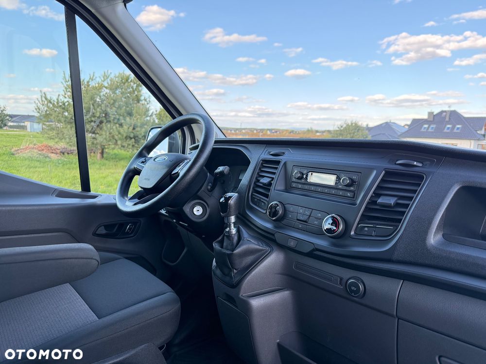 Ford Transit - 13