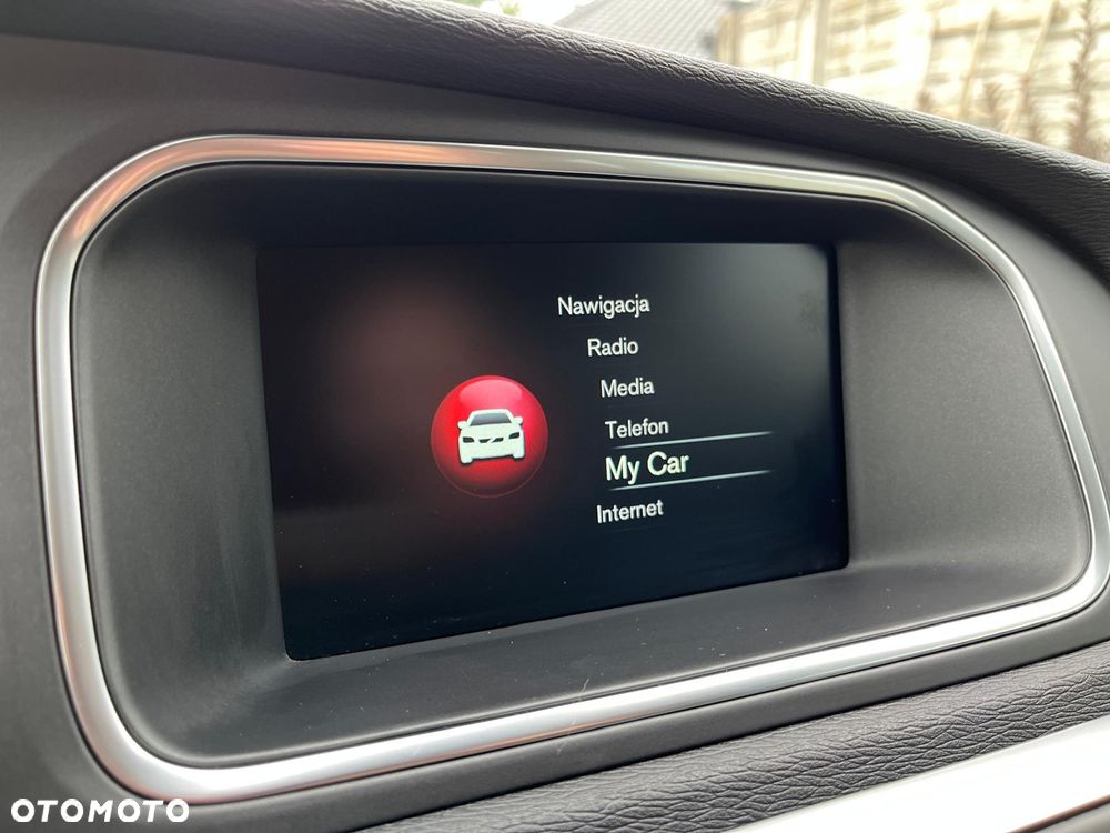 Volvo V40 Cross Country D3 Geartronic Momentum - 39