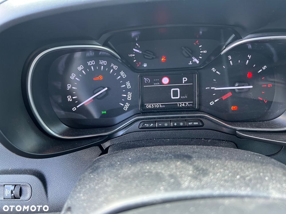 Citroën Berlingo M PureTech 130 EAT8 FEEL PACK - 10