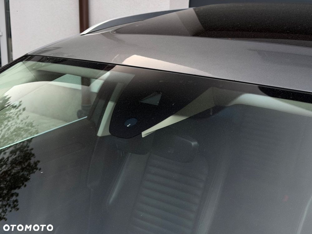 Volkswagen Passat 1.8 TSI BMT Highline DSG - 33