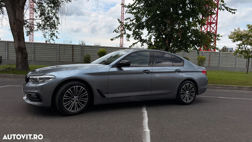 BMW Seria 5 530d Aut. Sport Line - 4
