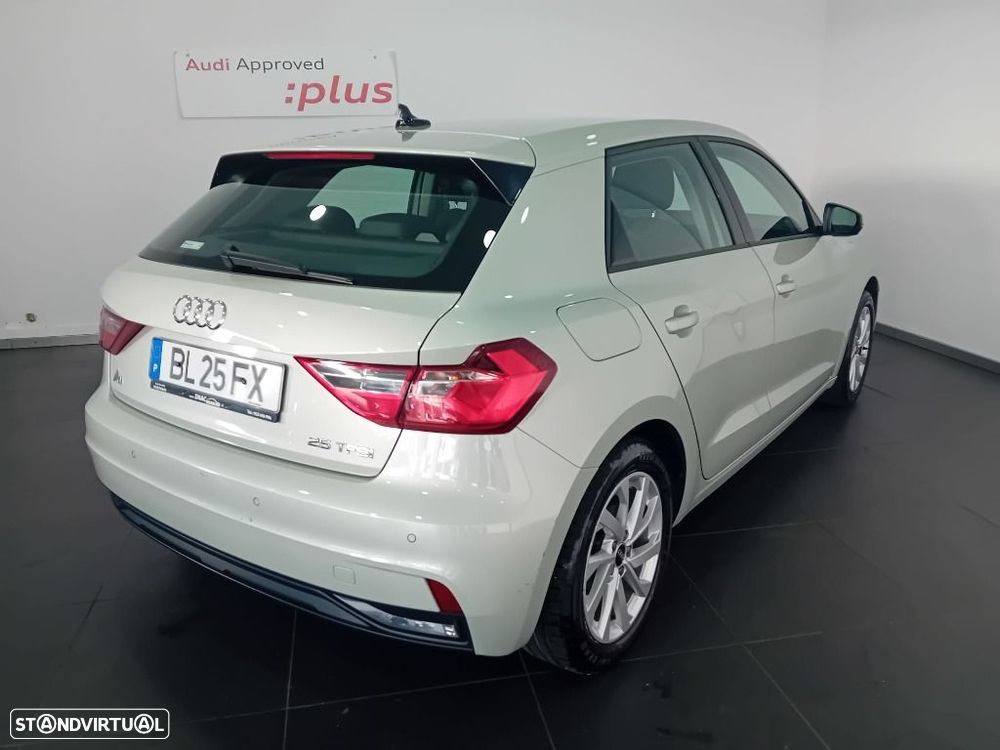 Audi A1 Sportback 25 TFSI Advanced - 4