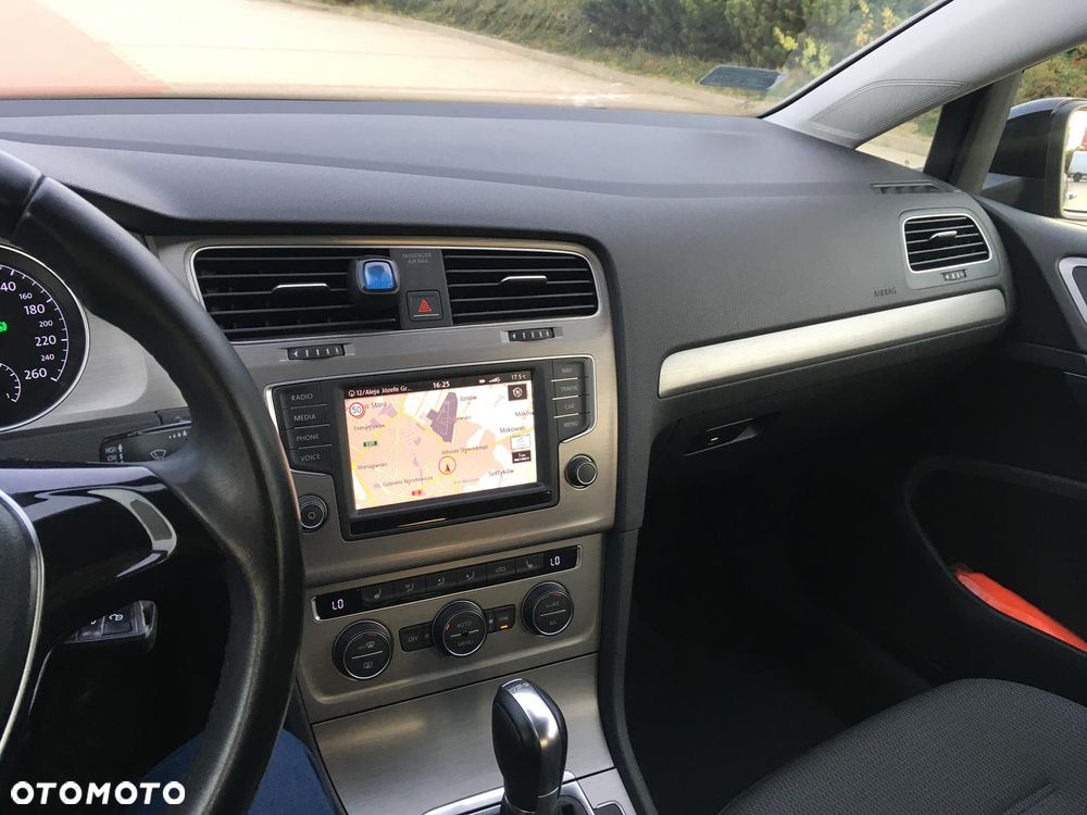 Volkswagen Golf Variant 2.0 TDI (BlueMotion Technology) DSG Comfortline - 14