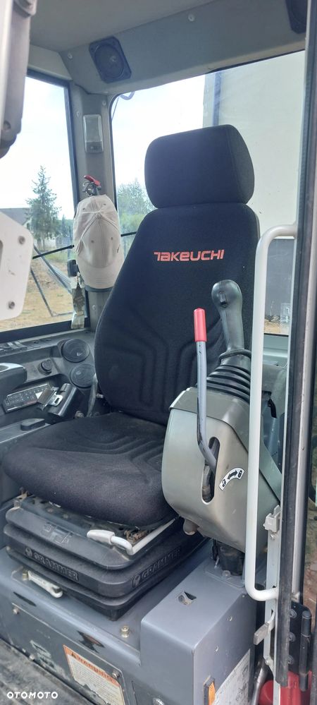 Takeuchi TB230 - 14