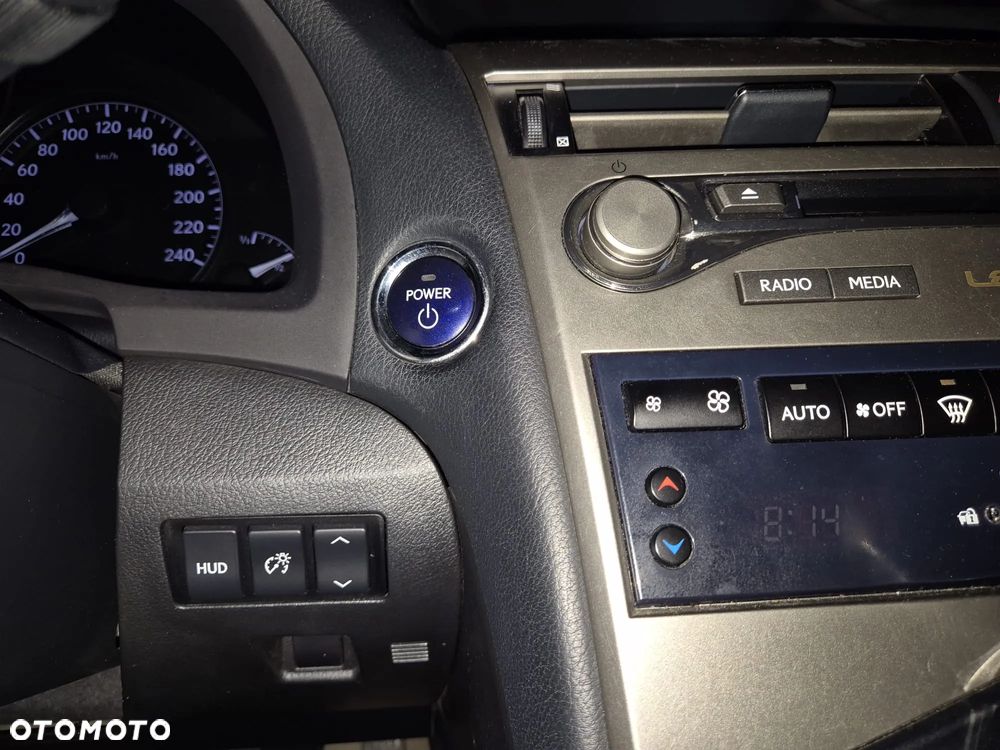 Lexus RX 450h Prestige - 13