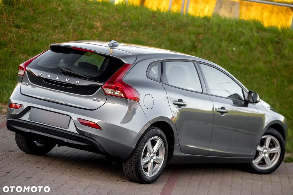 Volvo V40 D2 Momentum - 15