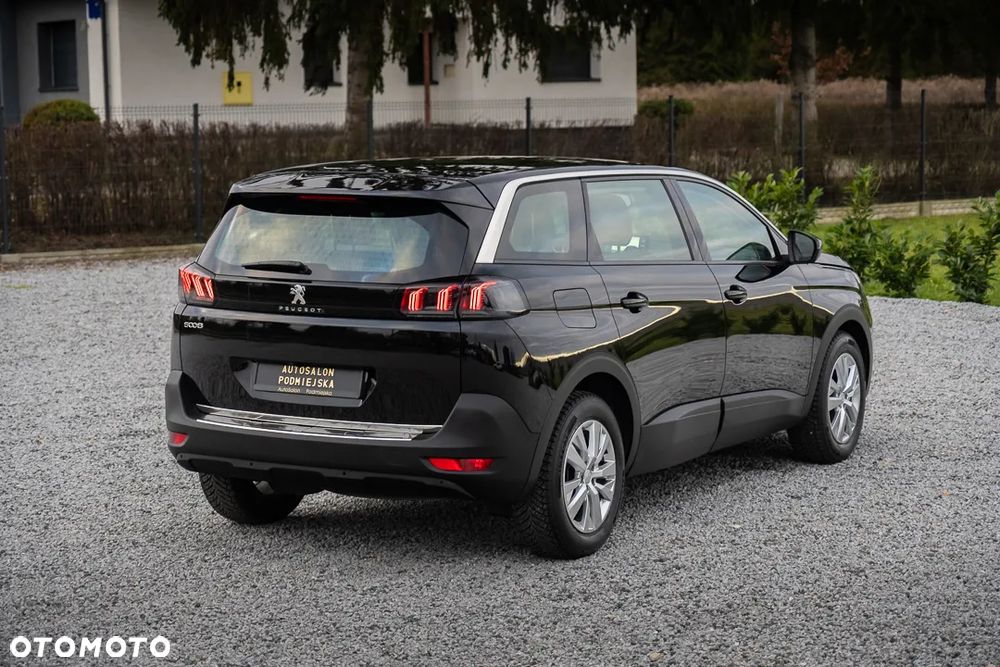 Peugeot 5008 - 13