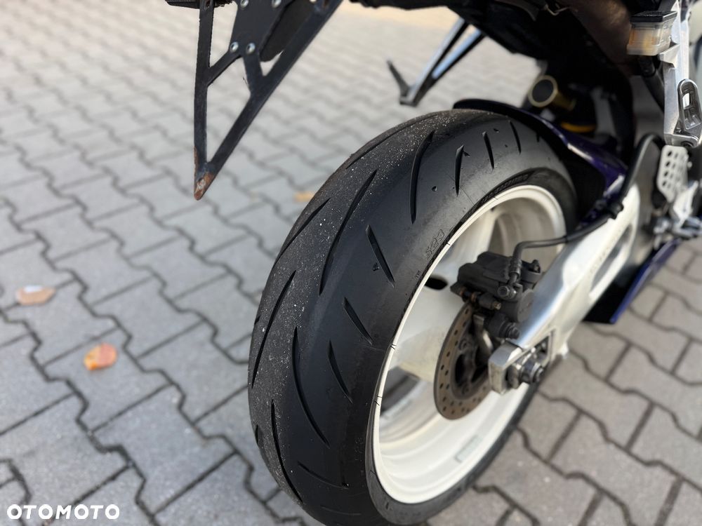 Honda CBR - 16