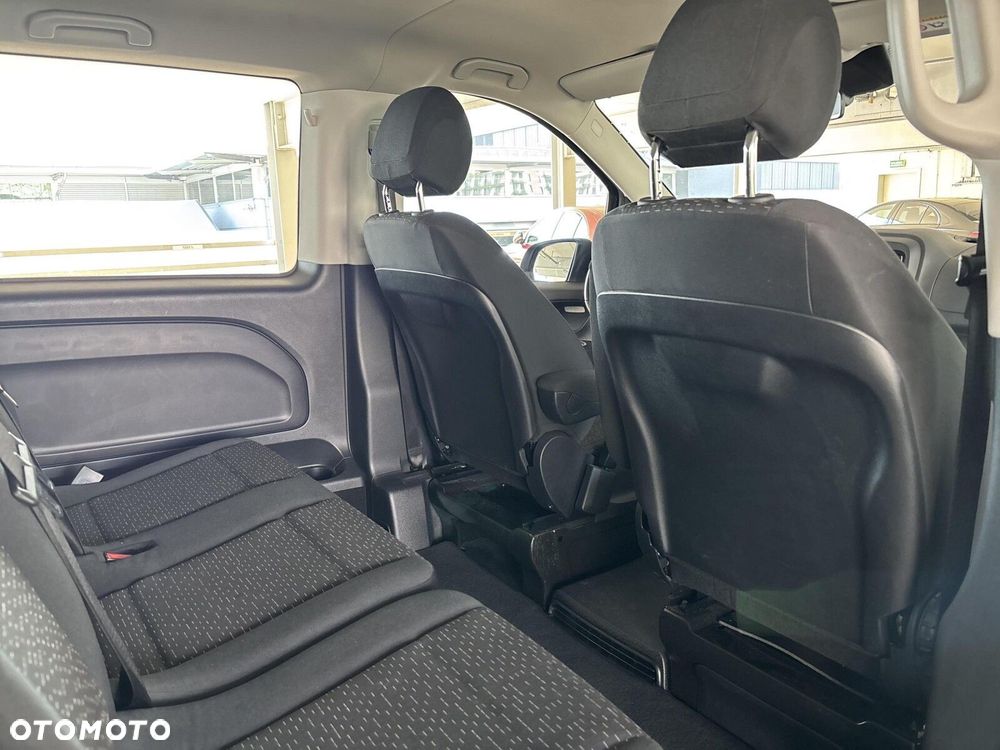 Mercedes-Benz Vito - 22
